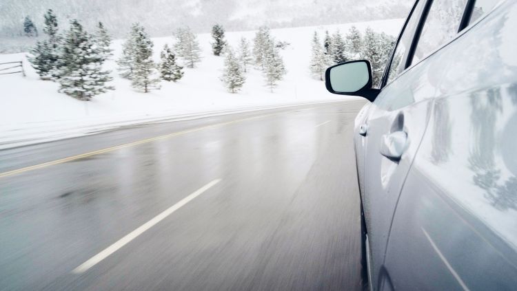 image, car, driving in winter