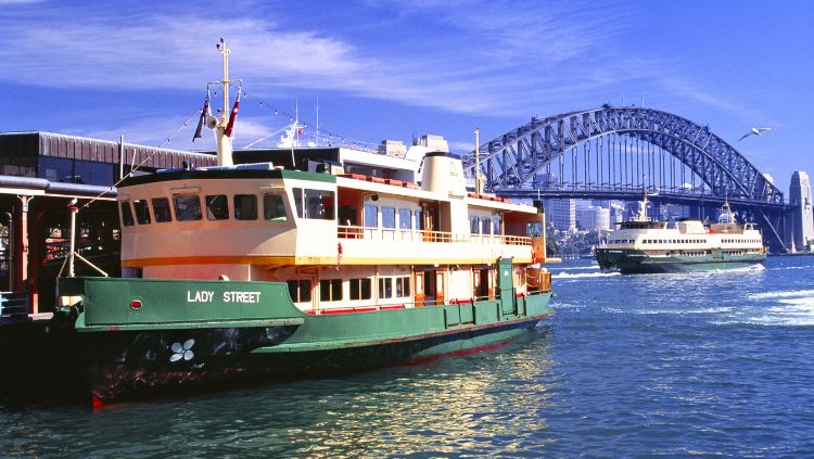 image, sydney ferry, how to get around Sydney